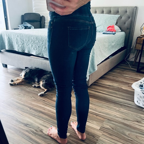 Liverpool the skinny pull on Jean leggings - Picture 6 of 7